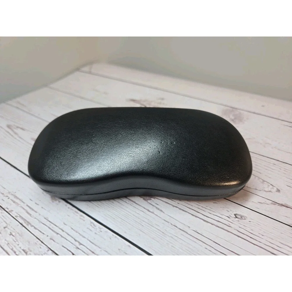 Ray-Ban Black Hard Clam Shell Sunglasses Eyeglasses Case and Cloth Clamshell